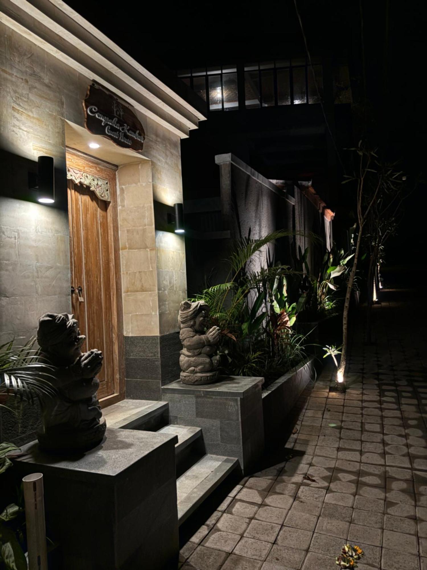 Cempaka Kembar Guest House Ubud Exteriör bild